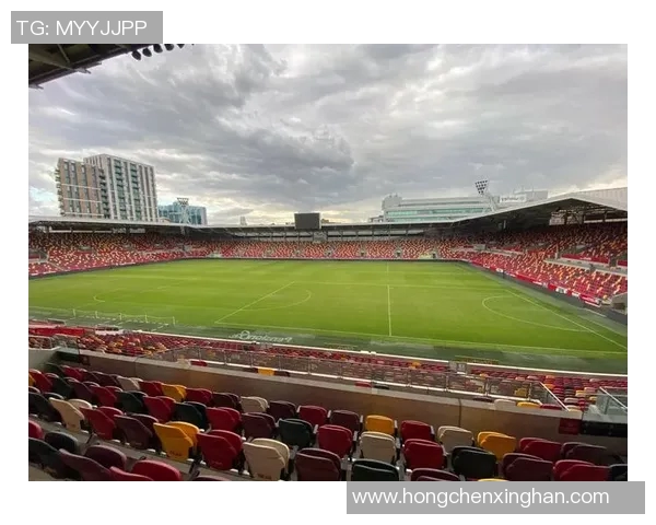 南安普敦与布伦特福德激战正酣比分揭晓引发球迷热议